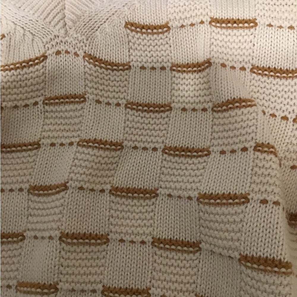 Bebe Organic boys sweater size 8Y - Picture 3 of 3